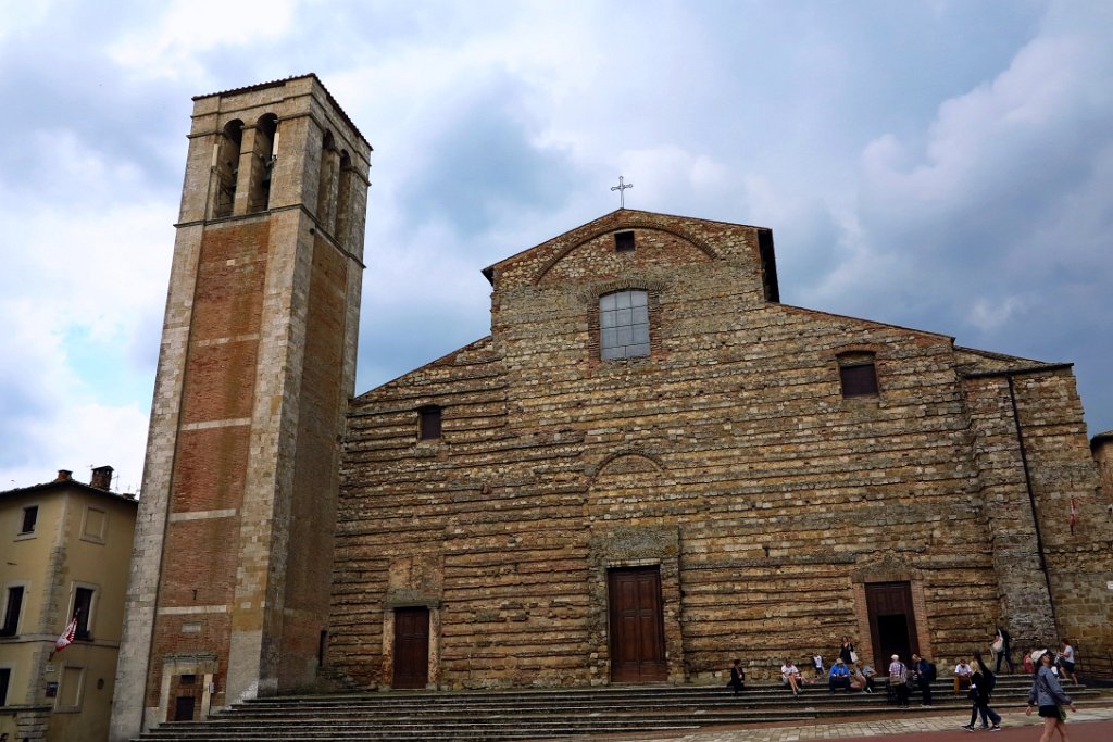 074 MONTEPULCIANO.JPG